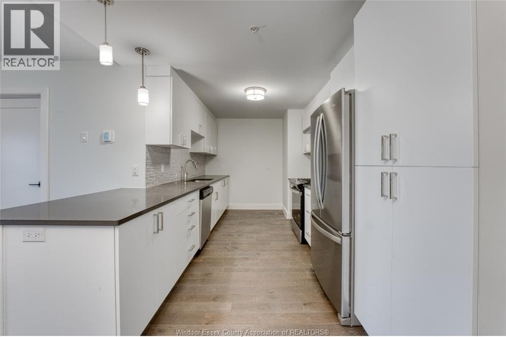 2550 SANDWICH WEST PARKWAY Unit# 519, Windsor — photo 5