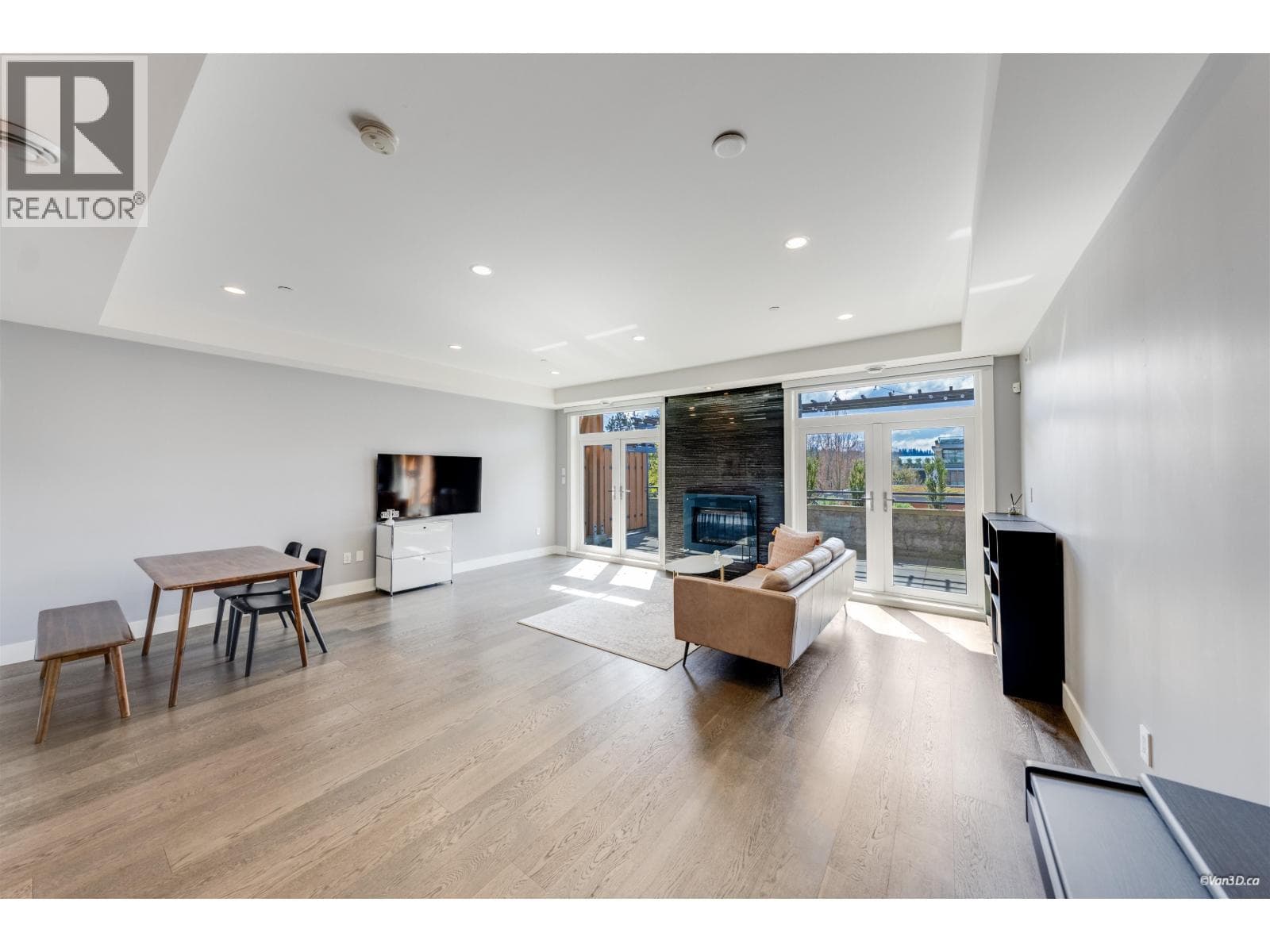 453 13TH STREET, Greater Vancouver — photo 5