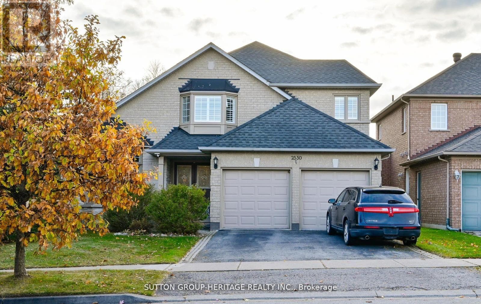 2330 SOUTHCOTT ROAD, Toronto — photo 4