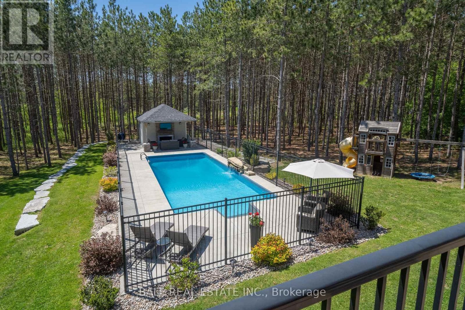 2276 HILLVIEW DRIVE, Central Lakes — photo 3