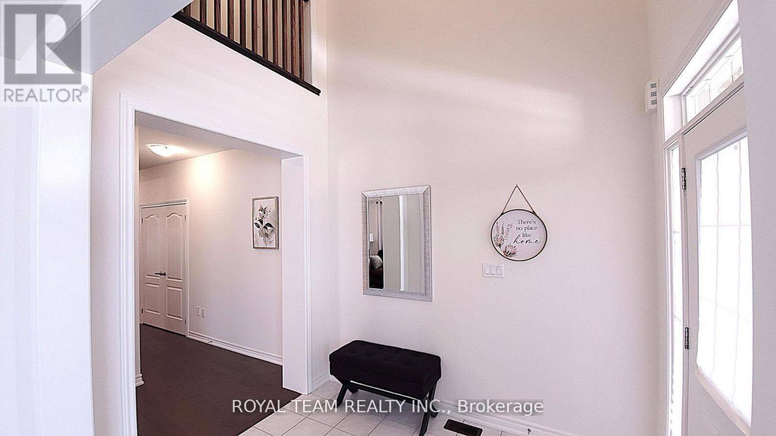 251 DANNY WHEELER BOULEVARD, Toronto — photo 2