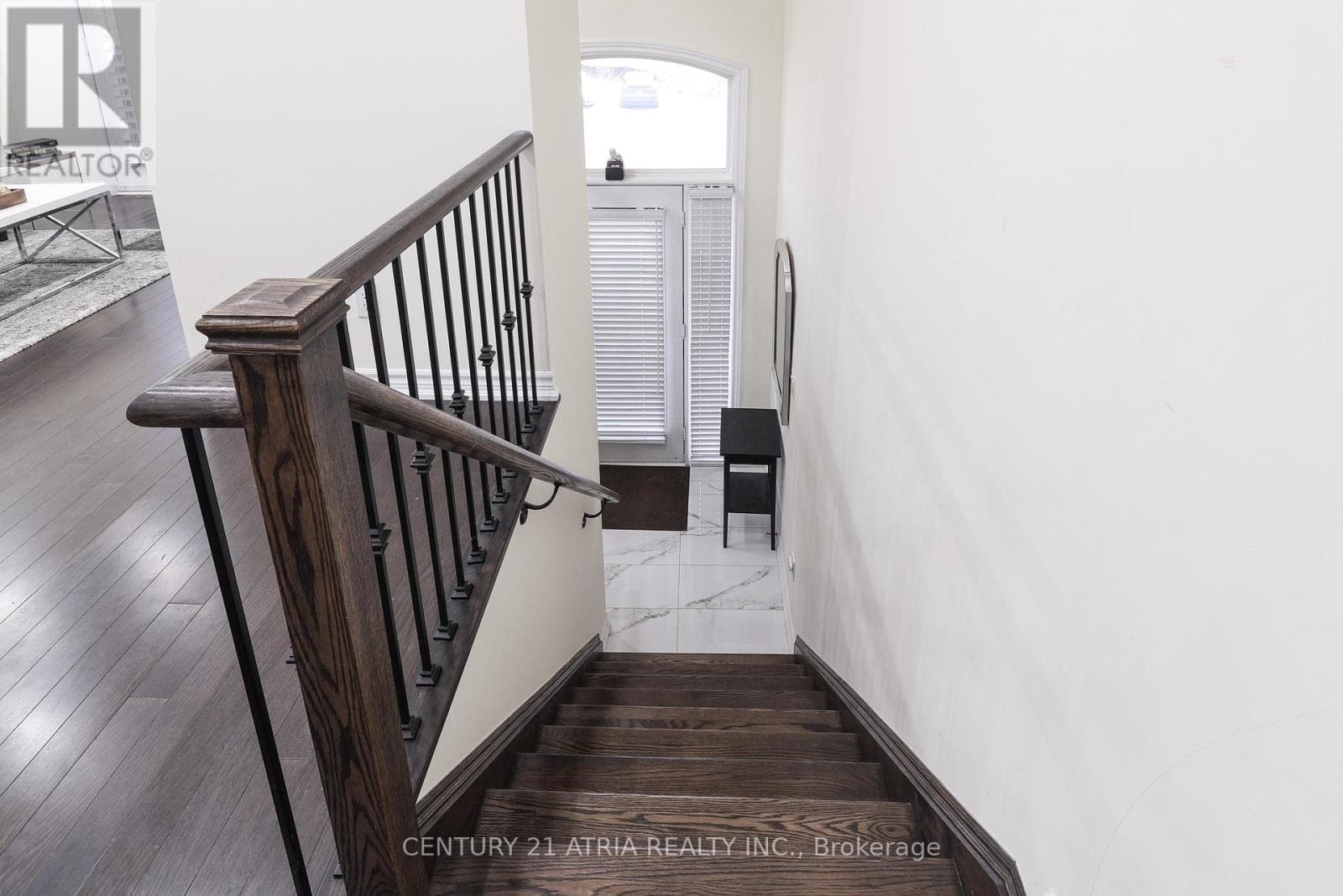 134 DUNDONNELL PLAZA, Toronto — photo 5