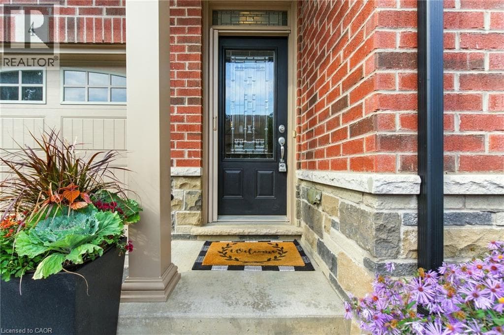 4 BURGUNDY GROVE, Cornerstone — photo 4
