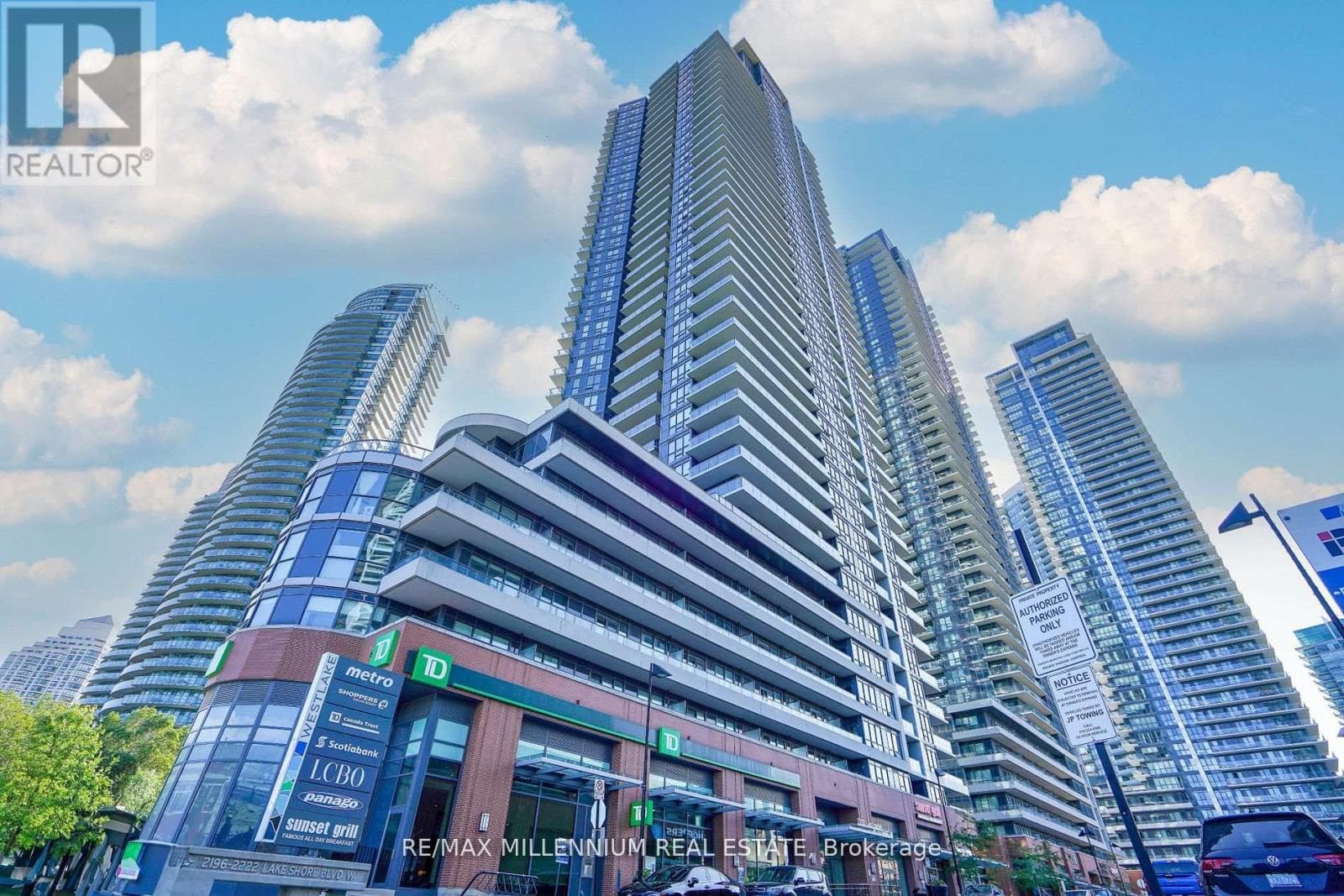 308 - 2212 LAKE SHORE BOULEVARD W in Humber Bay Shores