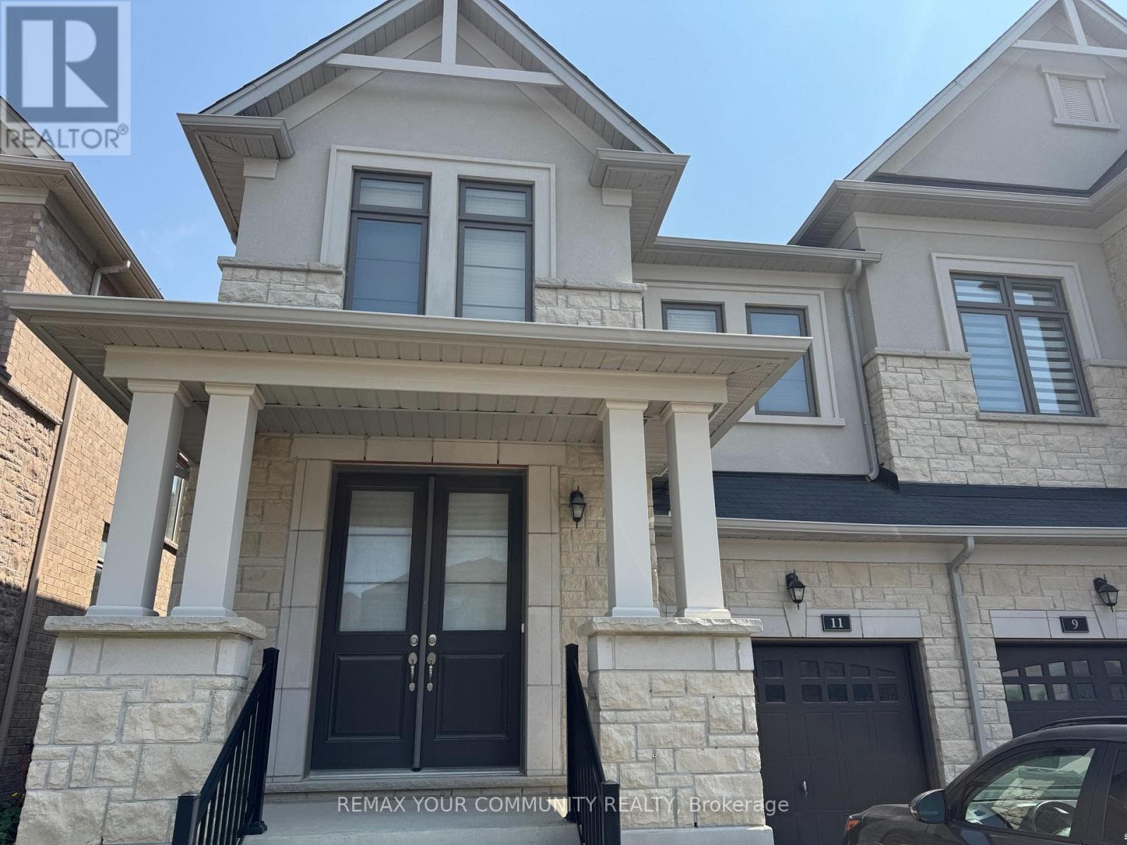 11 JOHN SMITH STREET in Queensville-Sharon-HL