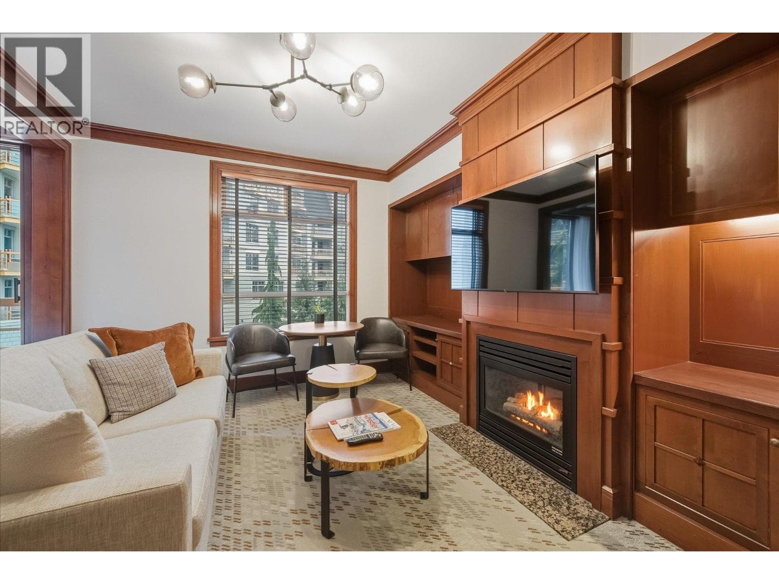 454 4591 BLACKCOMB WAY, Greater Vancouver — photo 3