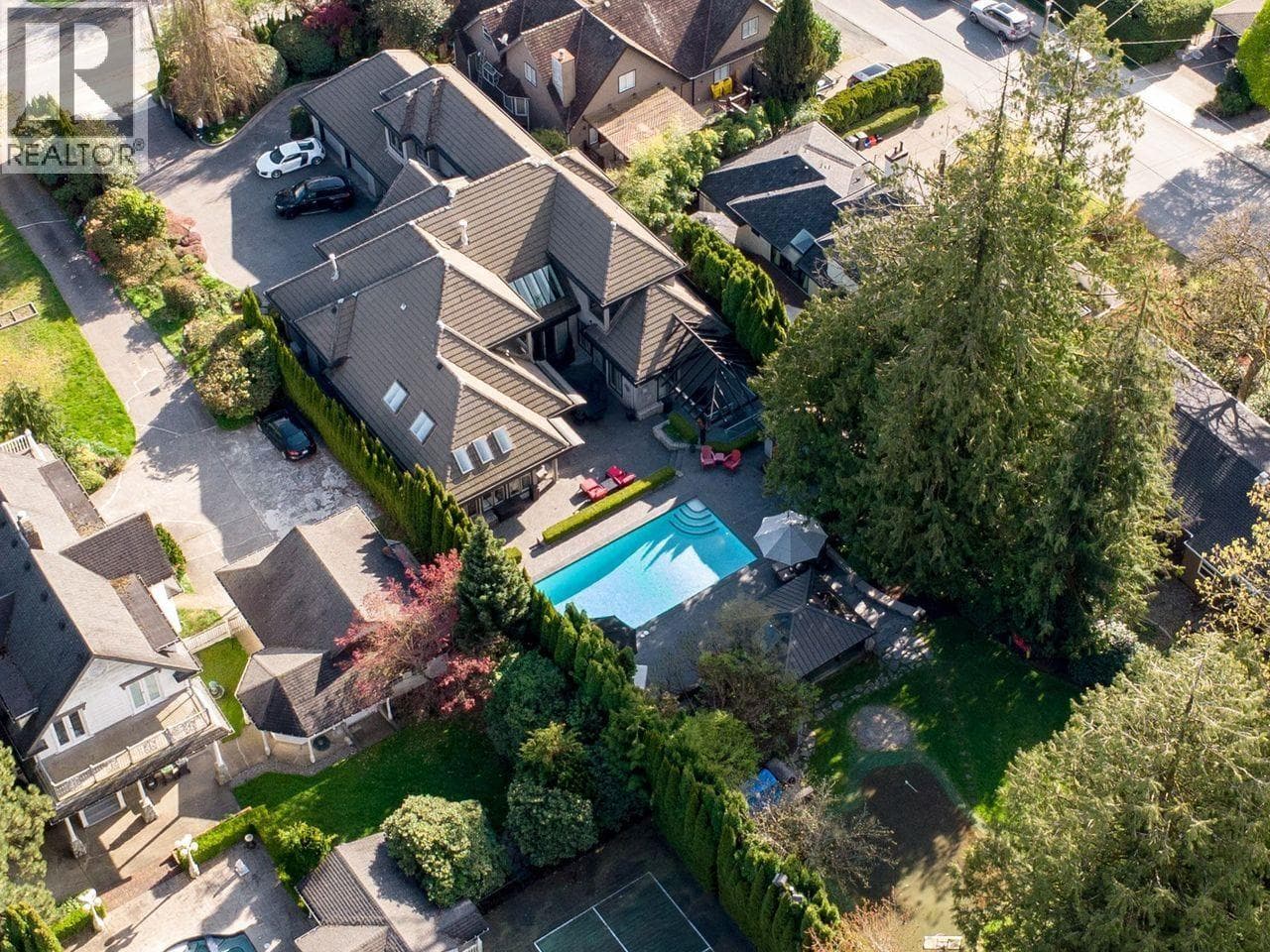 805 ROCHESTER AVENUE, Greater Vancouver — photo 2