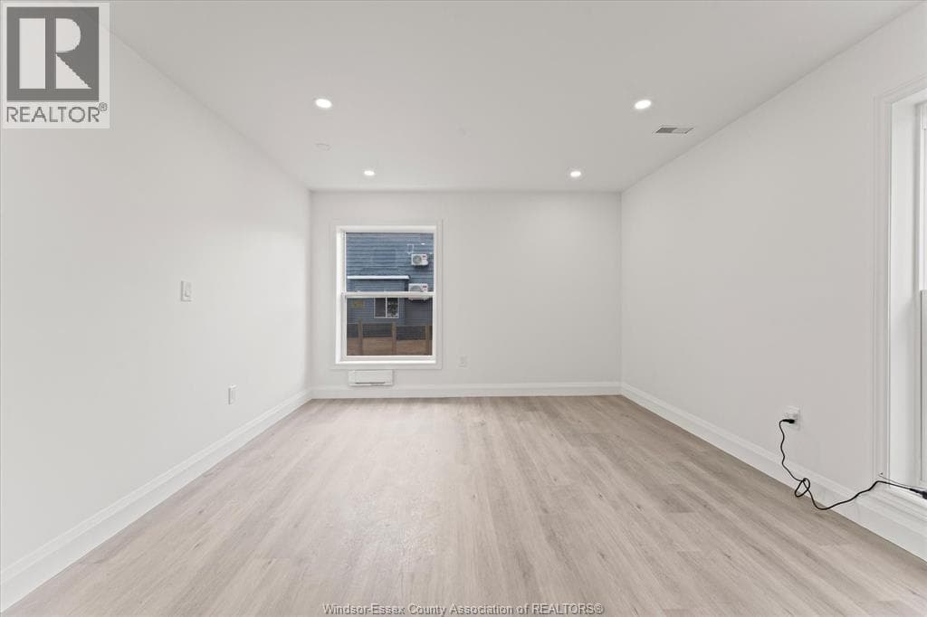 702 PIERRE Unit# 1, Windsor — photo 4