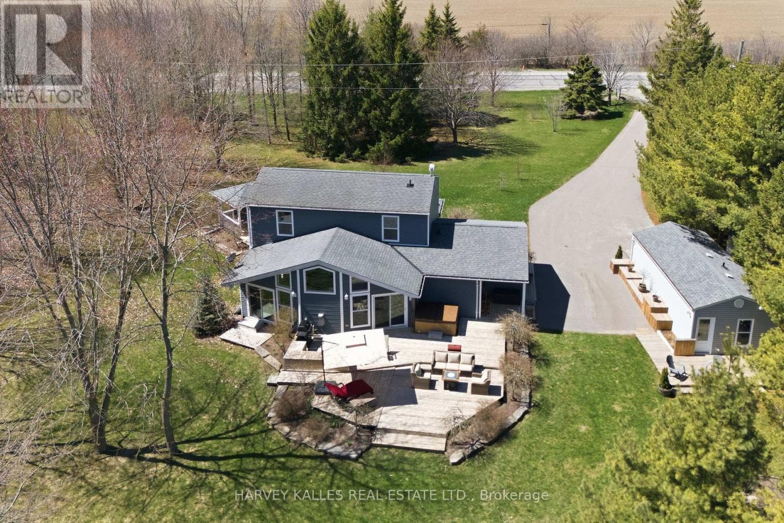 17682 LOYALIST PARKWAY in 