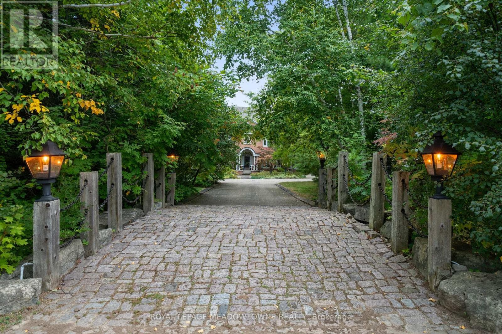 2097 GRANGE SIDE ROAD, Toronto — photo 4