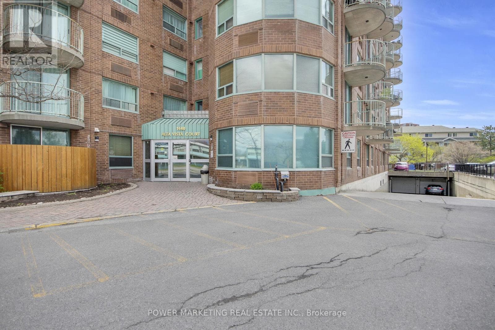 212 - 1440 HERON ROAD, Ottawa — photo 4