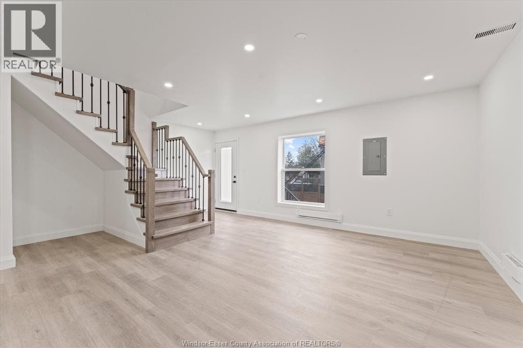 702 PIERRE Unit# 5, Windsor — photo 4