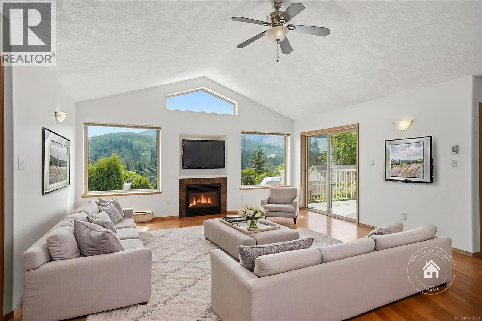 1758 Martini Way, Vancouver Island — photo 3