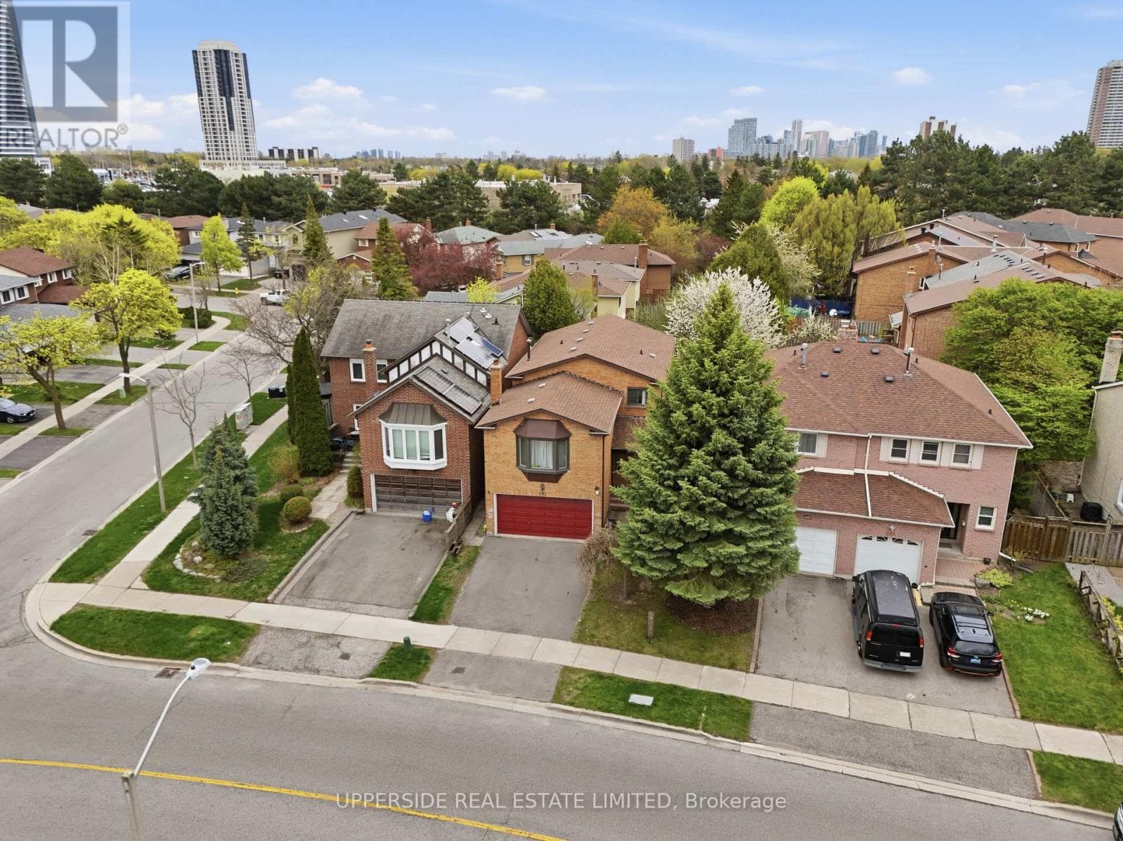 691 YORK HILL BOULEVARD, Toronto — photo 3
