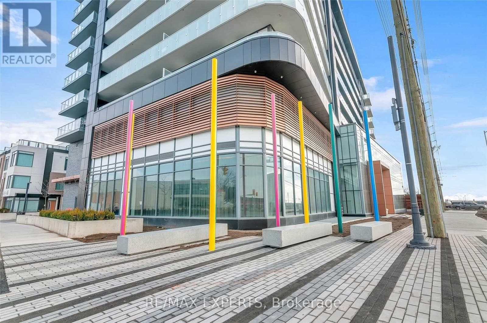 214 - 7895 JANE STREET, Toronto — photo 2