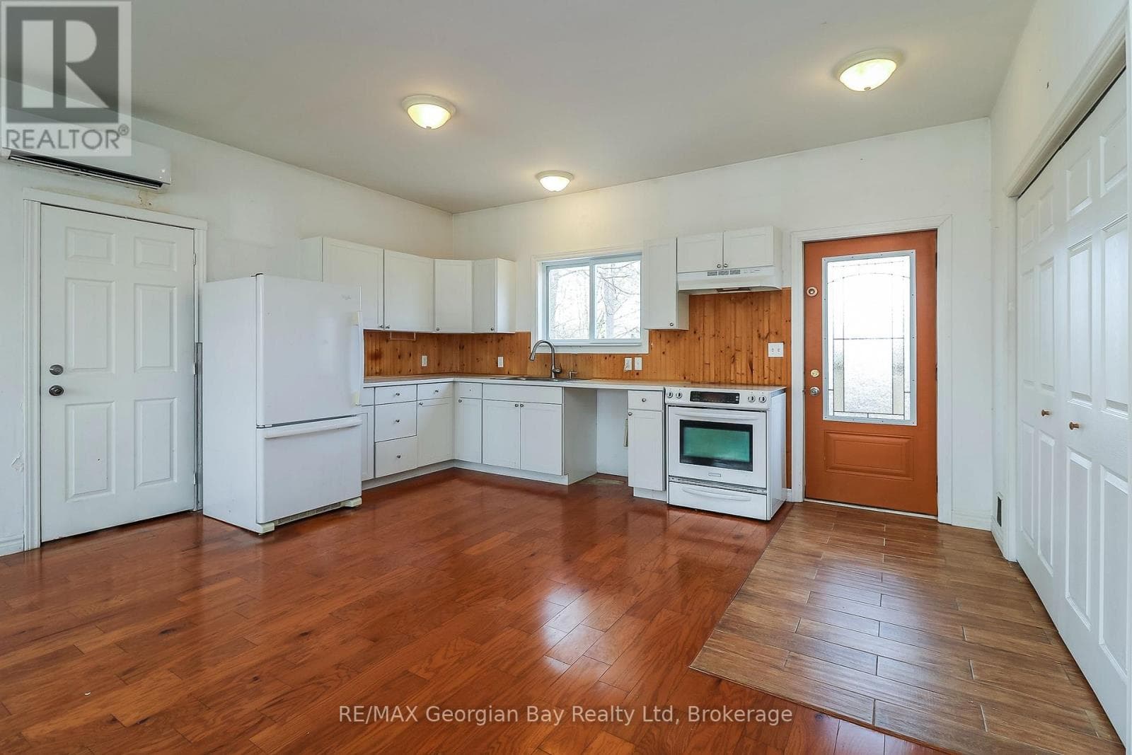 282 NORENE STREET, OnePoint — photo 5