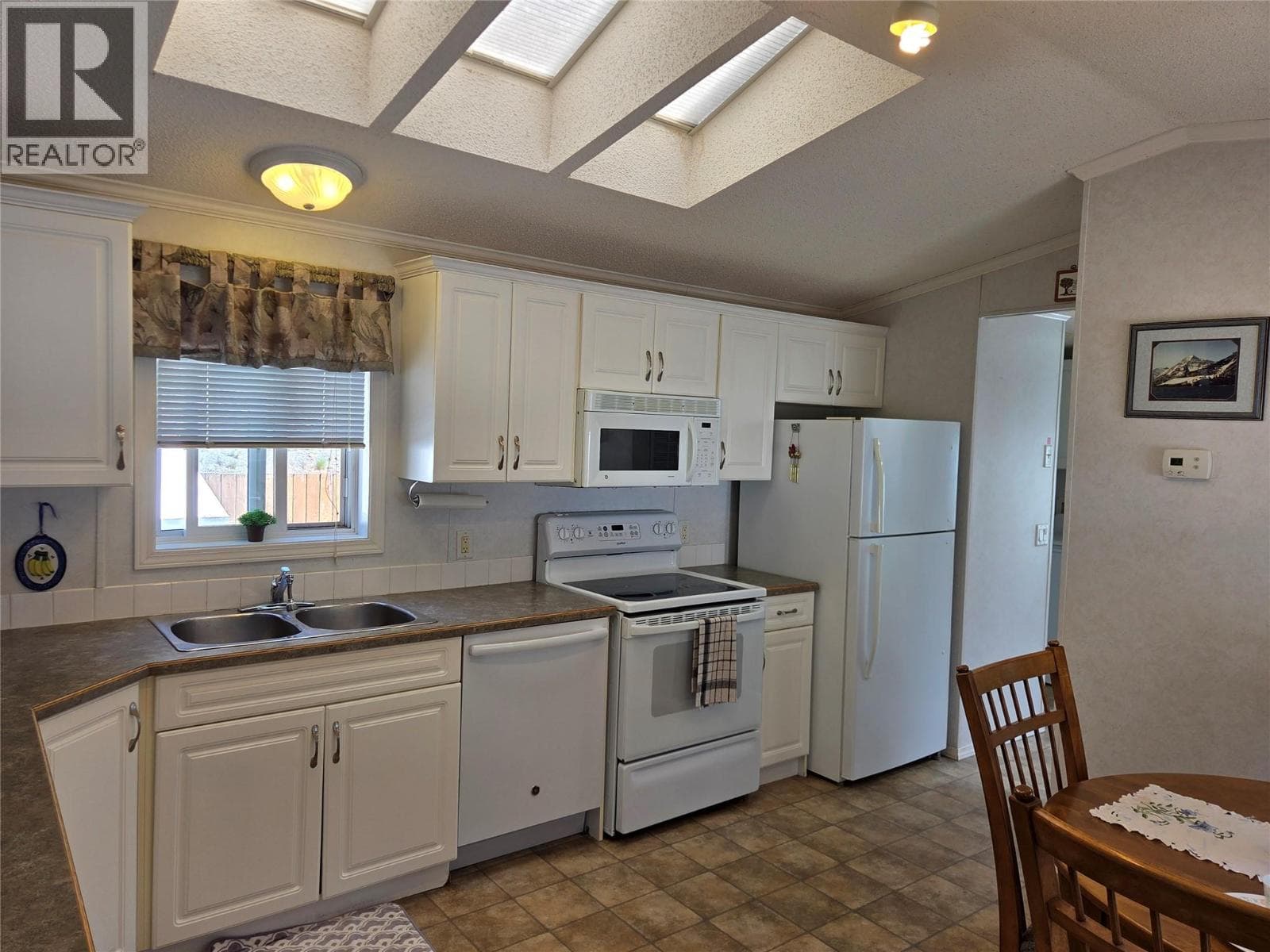 3455 Highway 3 Unit# 5, Interior REALTORS® — photo 5