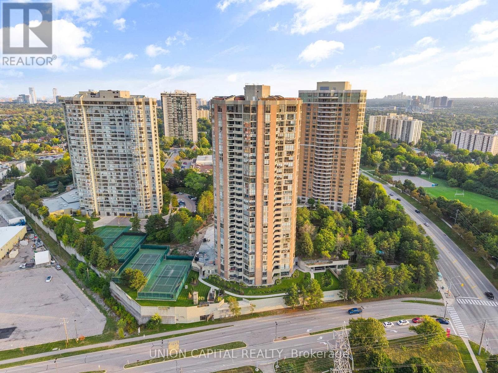 2405 - 85 SKYMARK DRIVE, Toronto — photo 3