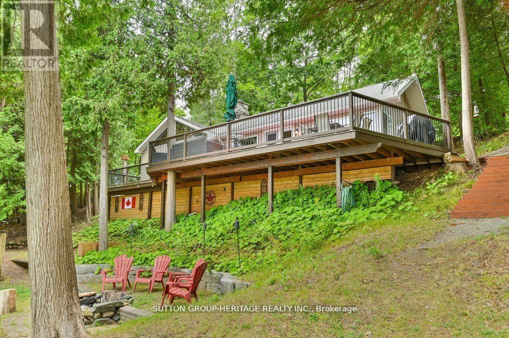 224 SHORE LANE in 