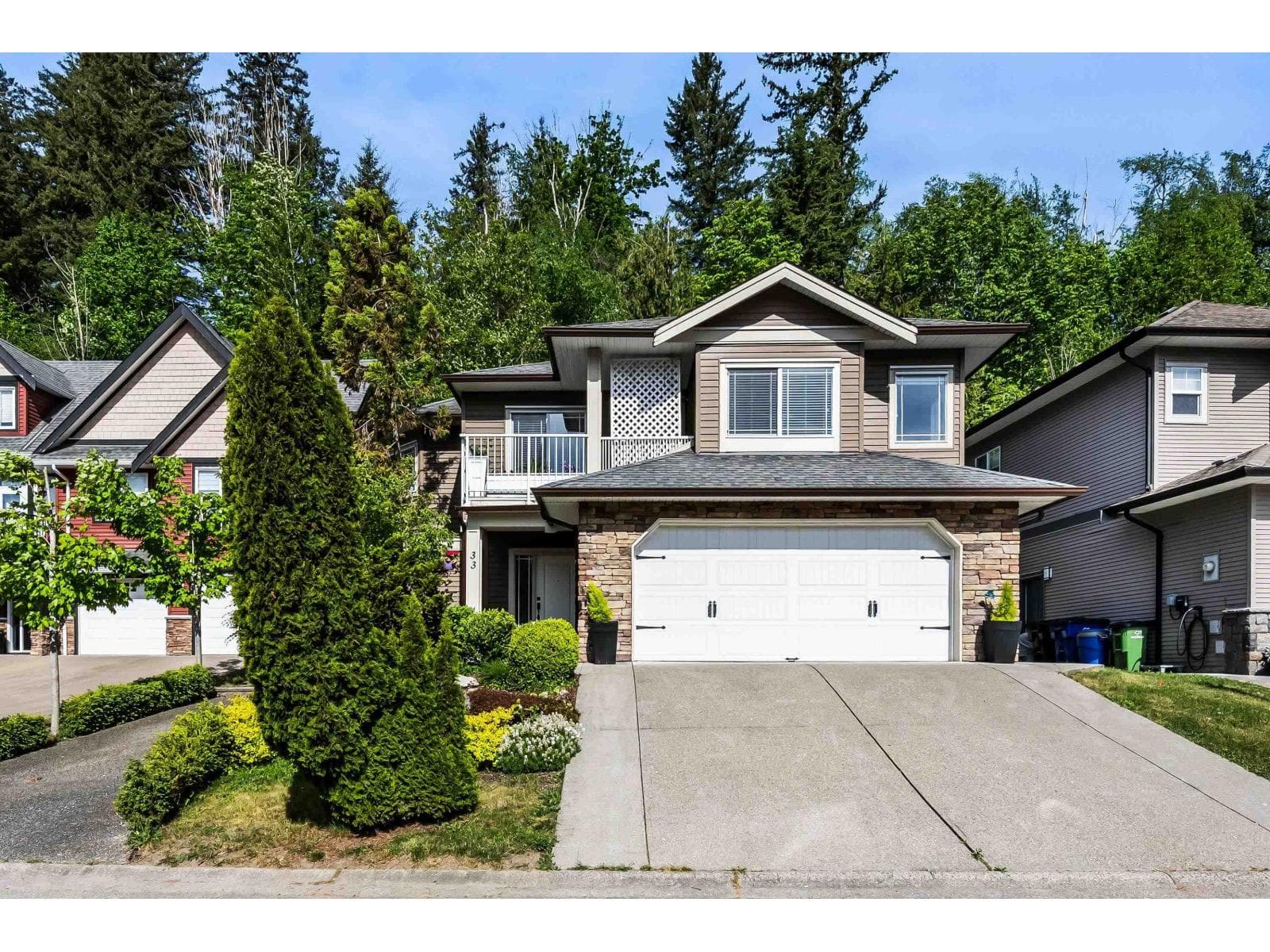 33 45957 SHERWOOD DRIVE, Promontory in