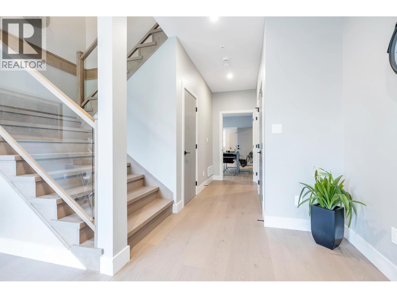 24427 JENEWEIN DRIVE, Greater Vancouver — photo 4