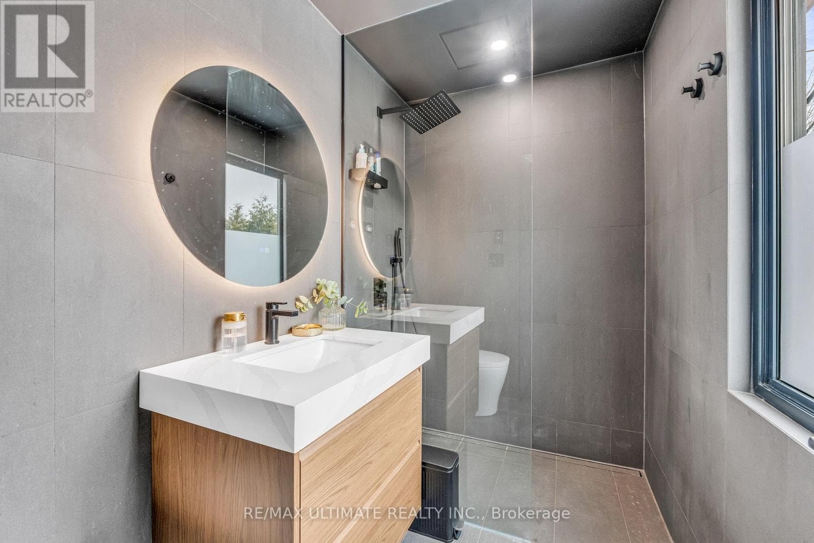 37 BANBURY COURT, Toronto — photo 5