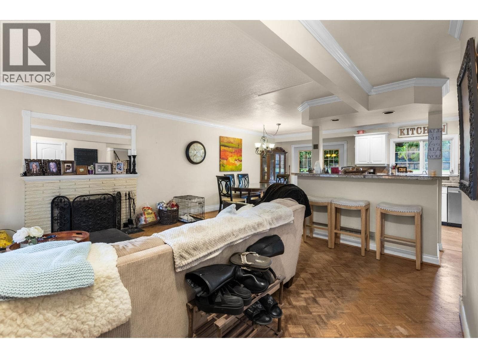 966 DUNDONALD DRIVE, Greater Vancouver — photo 3