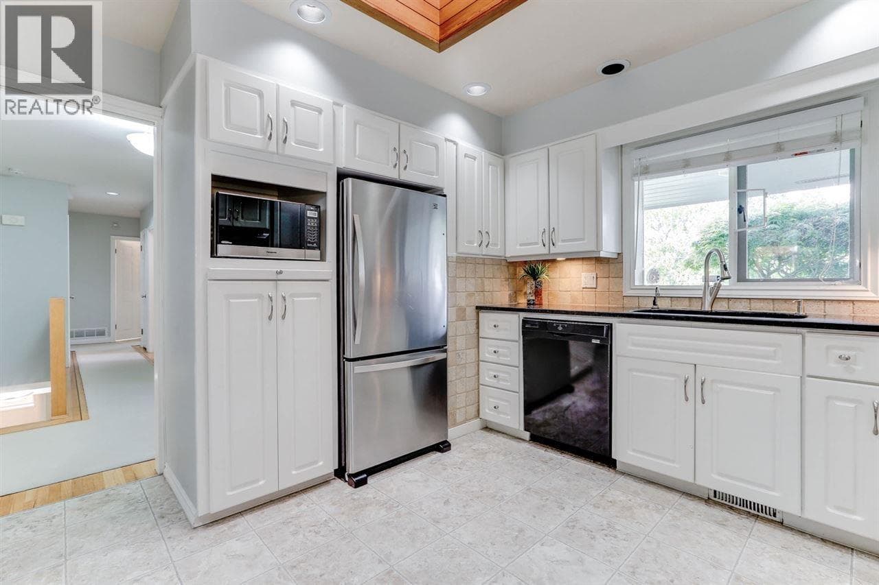 4652 WESLEY DRIVE, Greater Vancouver — photo 4