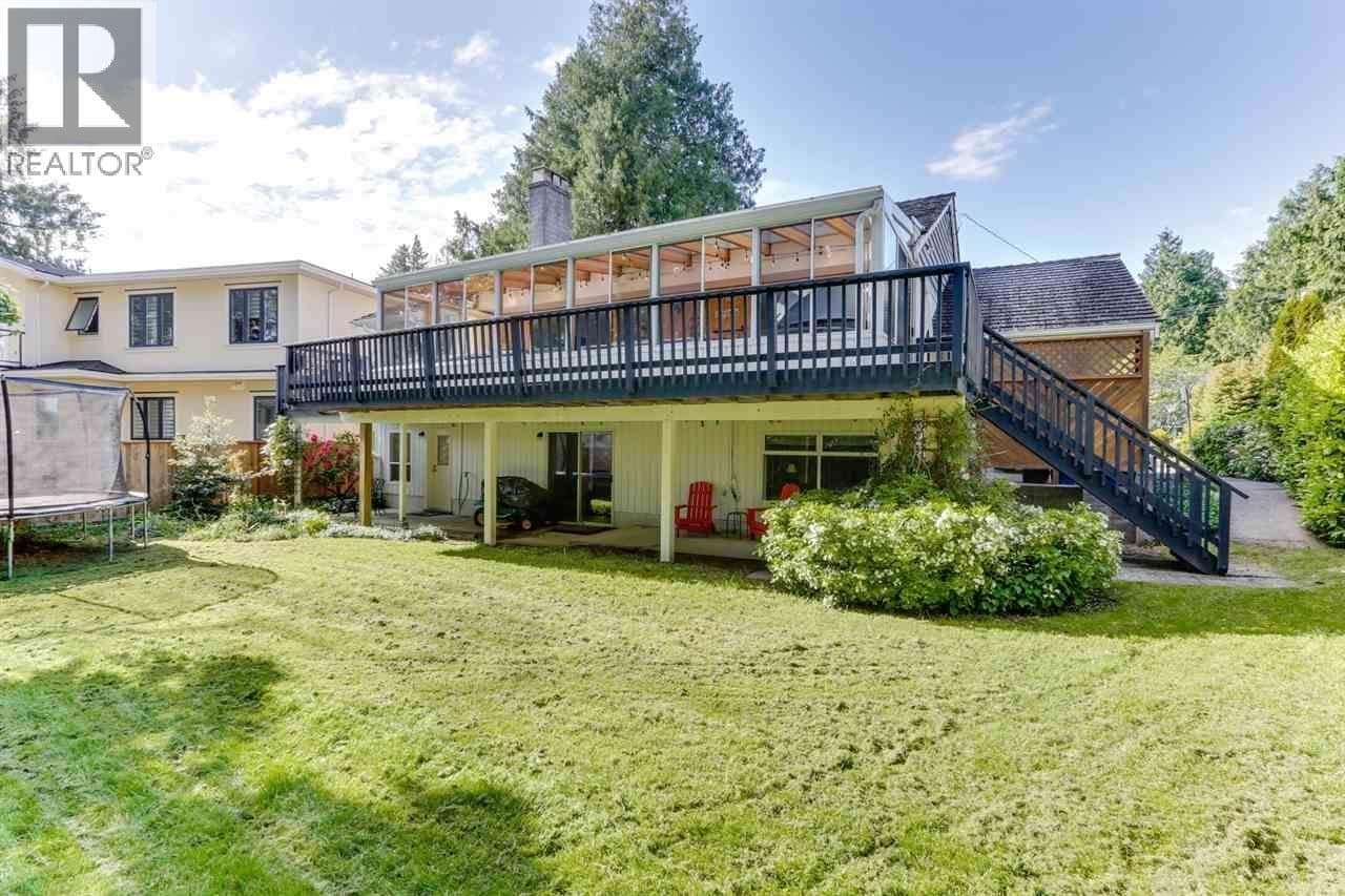 4652 WESLEY DRIVE, Greater Vancouver — photo 2