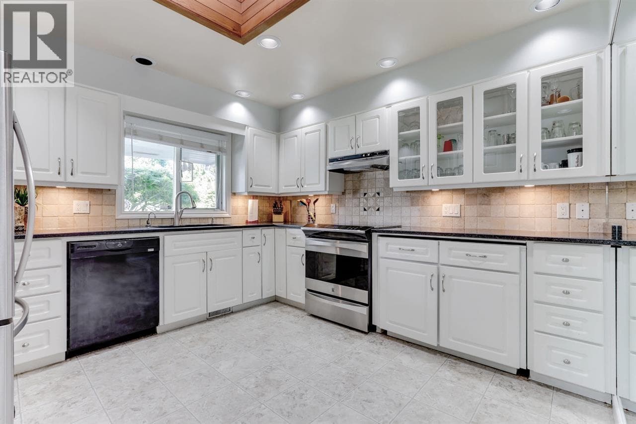 4652 WESLEY DRIVE, Greater Vancouver — photo 3