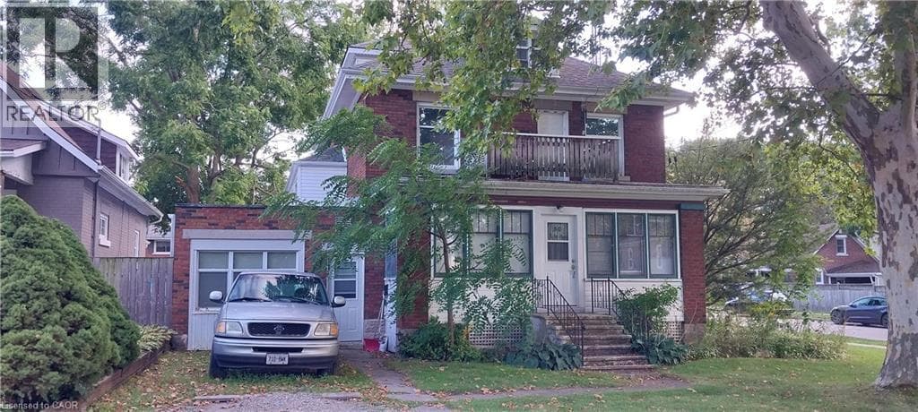 50 RIFE AVENUE in Hespeler