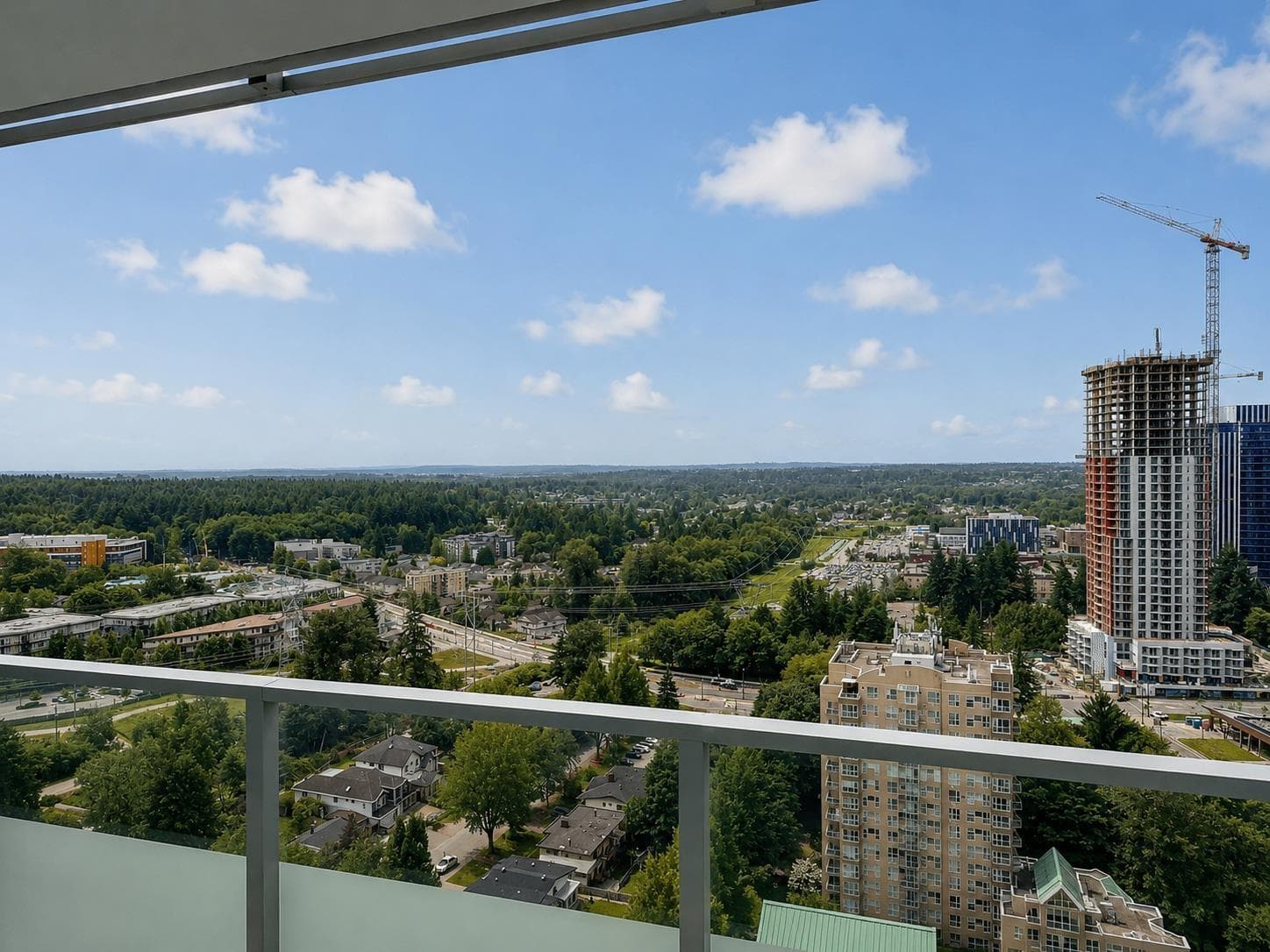 2106 13768 100 AVENUE in Whalley