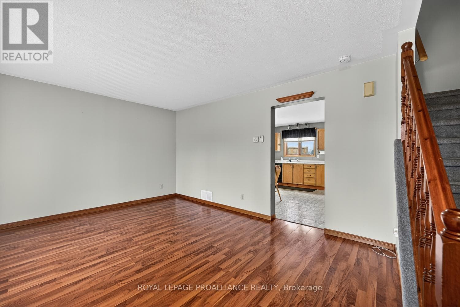 5126 MEADOWLAND DRIVE W, Rideau St.Lawrence — photo 5