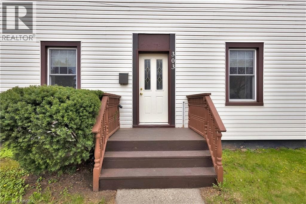 303 DALHOUSIE STREET, Brantford — photo 3
