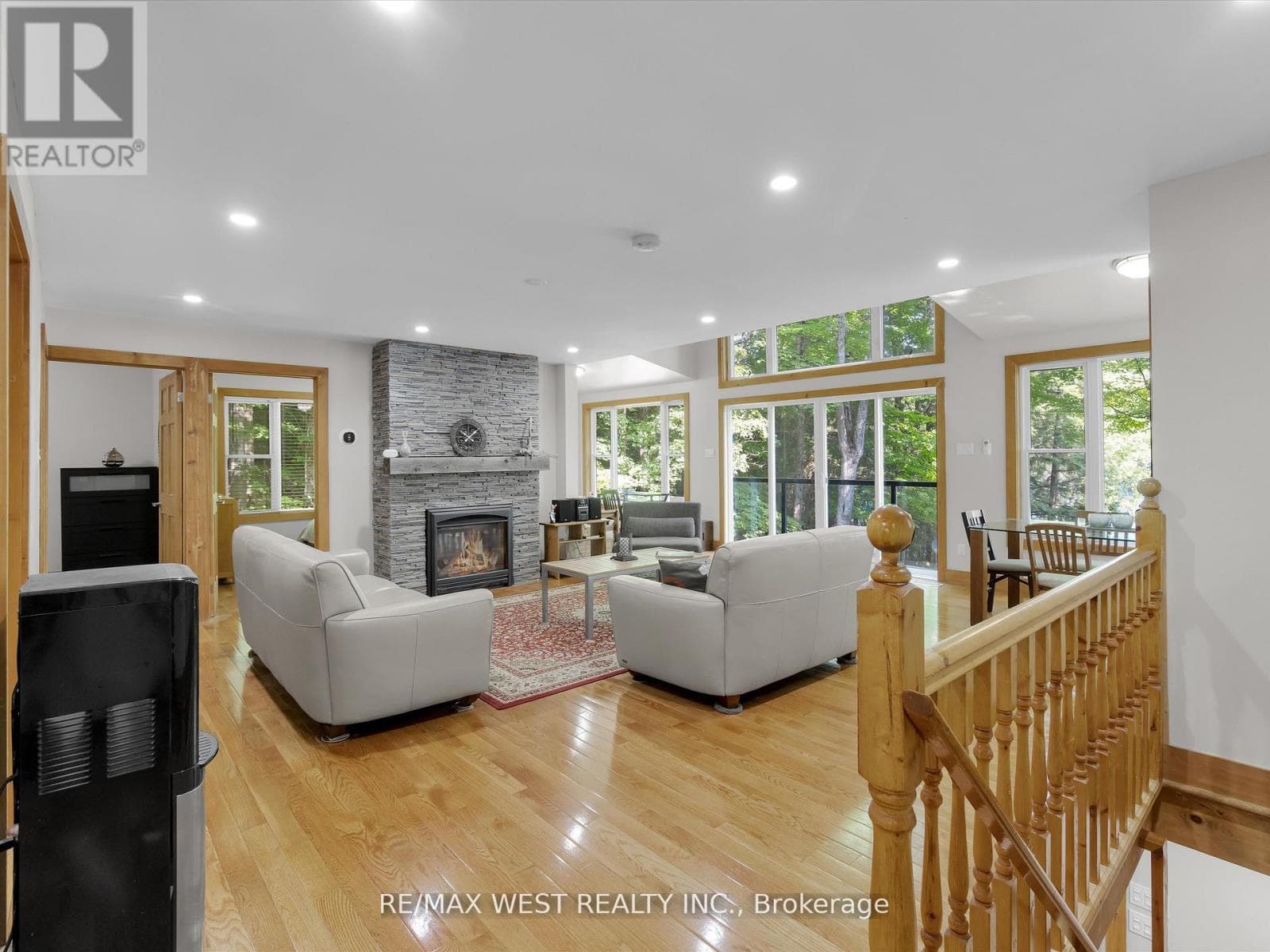 1091 MCARTHUR POINT ROAD, Toronto — photo 4