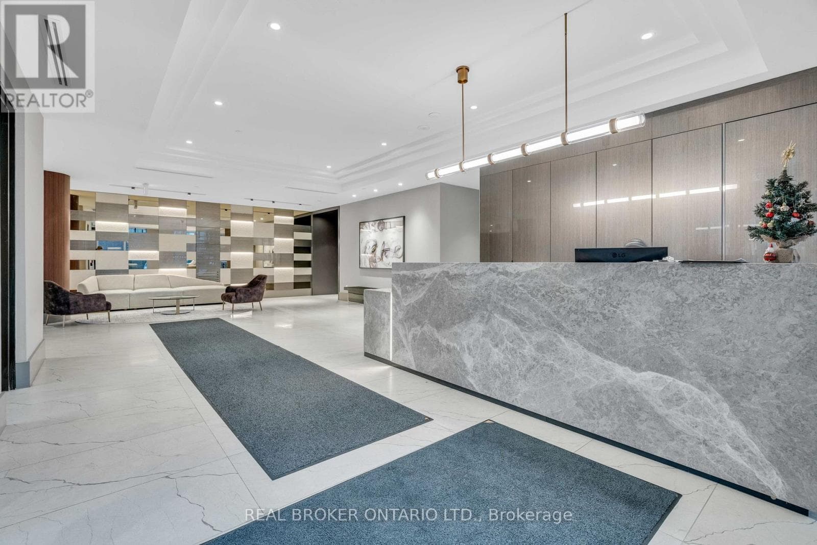 55 DUKE Street Unit# 322, Toronto — photo 4