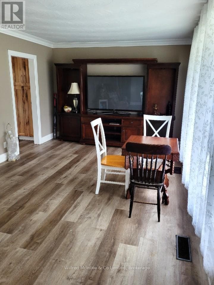 278 QUEEN STREET S, OnePoint — photo 4