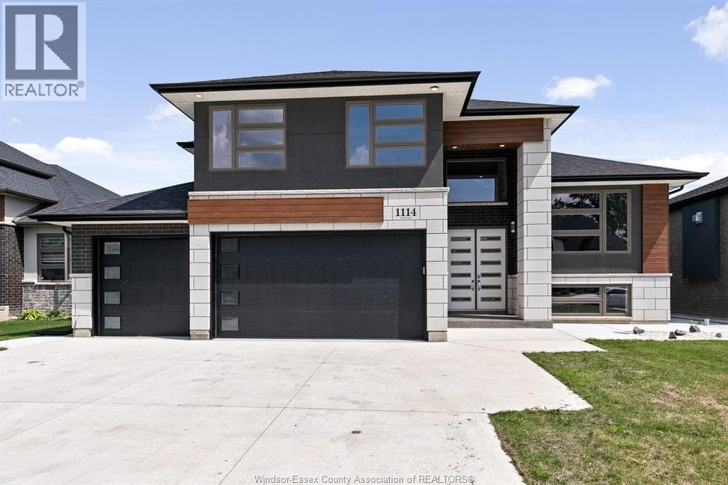 7370 GARNET CRESCENT in 