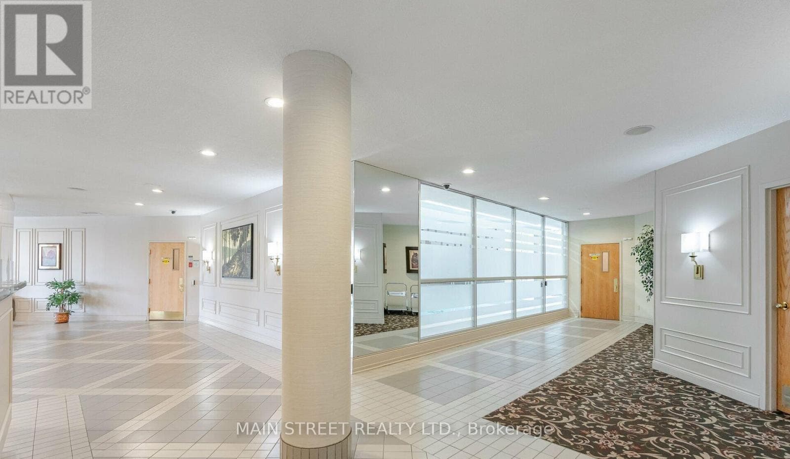 314 - 326 MAJOR MACKENZIE DRIVE E, Toronto — photo 4