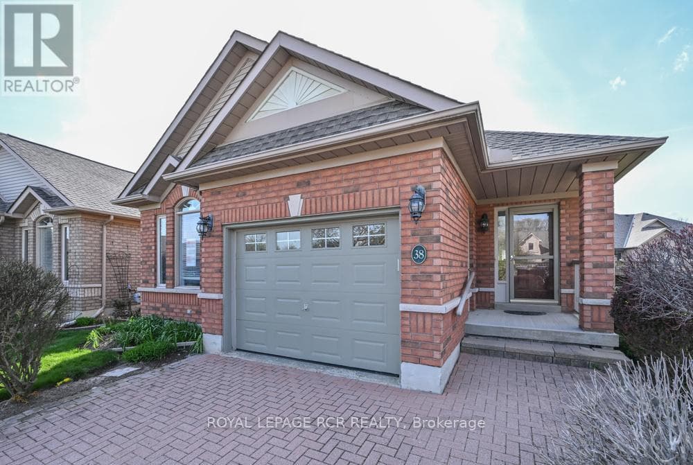 38 BELLA VISTA TRAIL, Toronto — photo 2