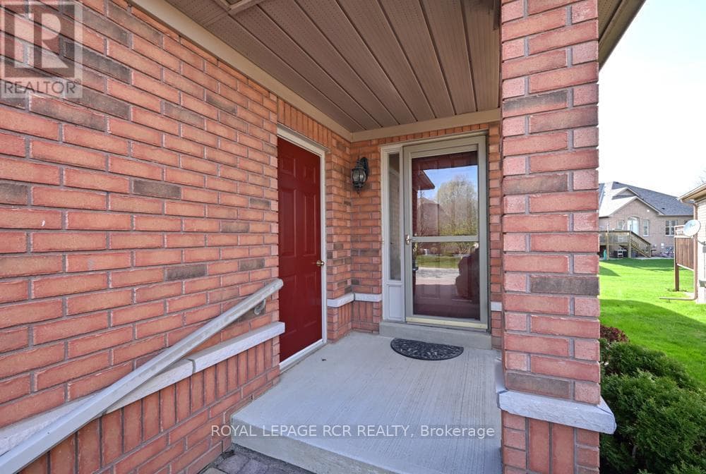 38 BELLA VISTA TRAIL, Toronto — photo 3
