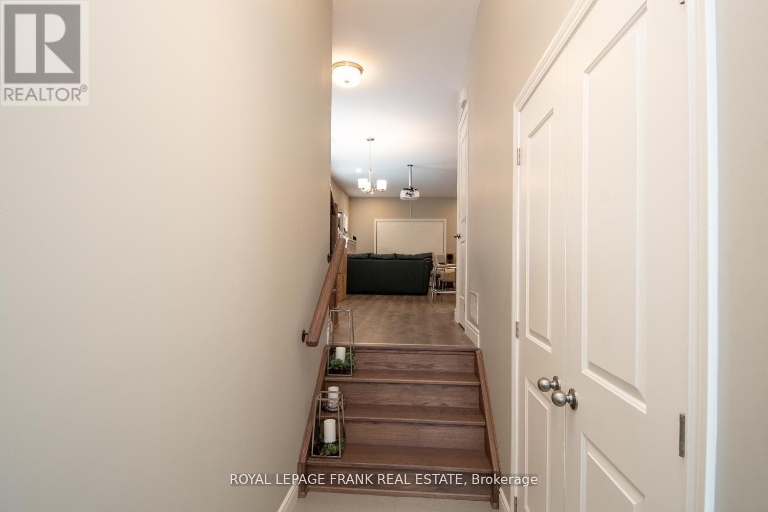 58 VIPOND ROAD, Central Lakes — photo 5
