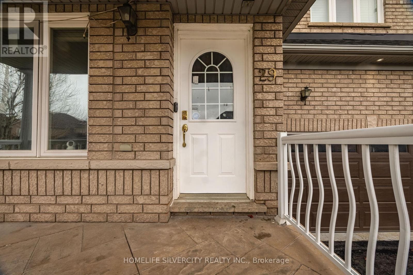 29 BEACHPOINT BOULEVARD, Toronto — photo 4