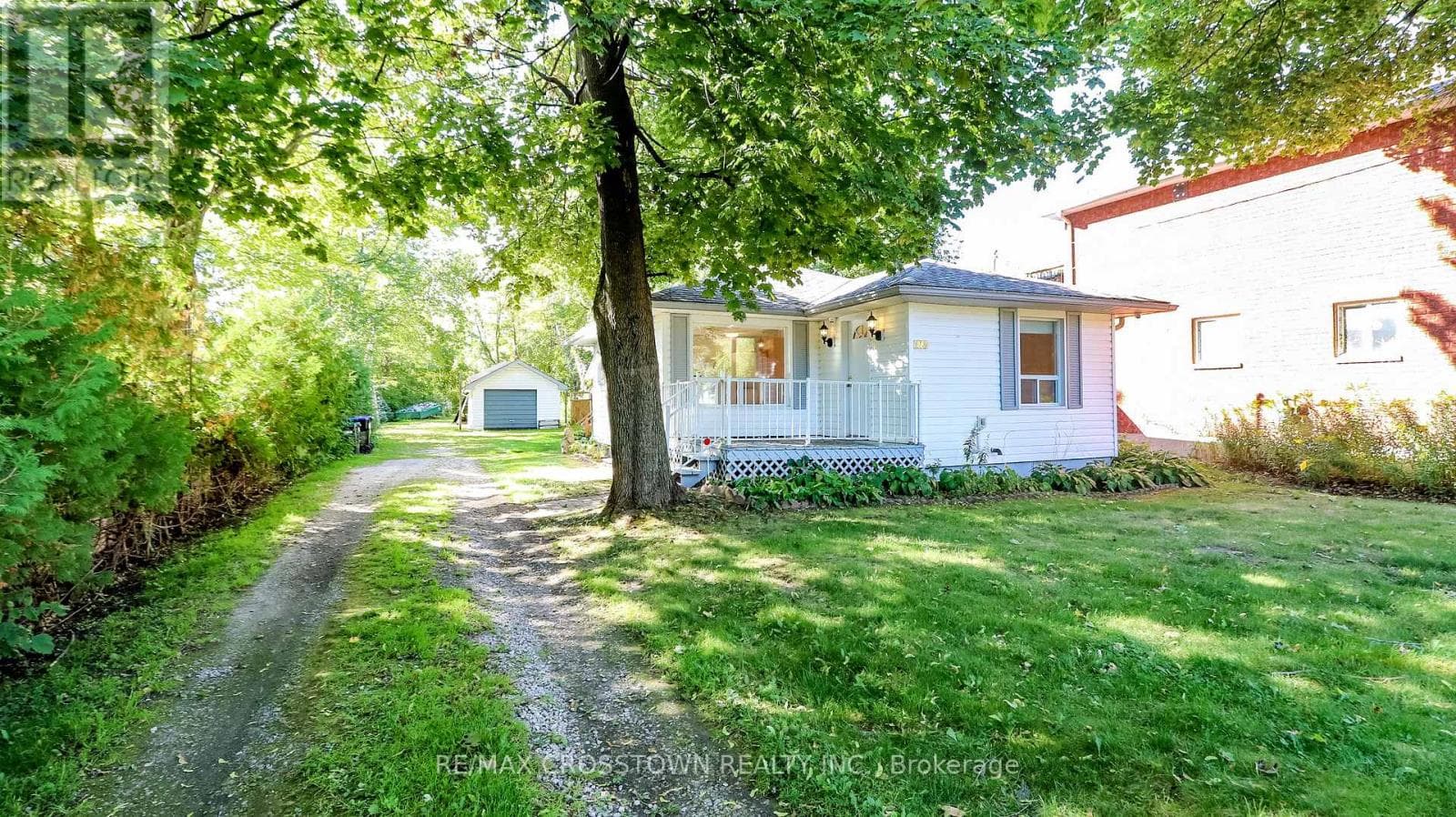 673 ROBERTS ROAD, Toronto — photo 4