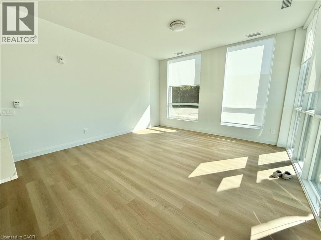 1333 WEBER Street Unit# 104 in Grand River/Stanley Park/Chicopee