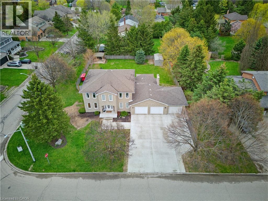 15 DANUBE DRIVE, Cornerstone — photo 3