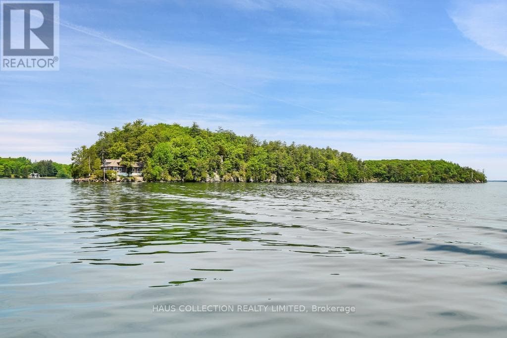 1 LITTLE GRENADIER ISLAND, Ottawa — photo 5