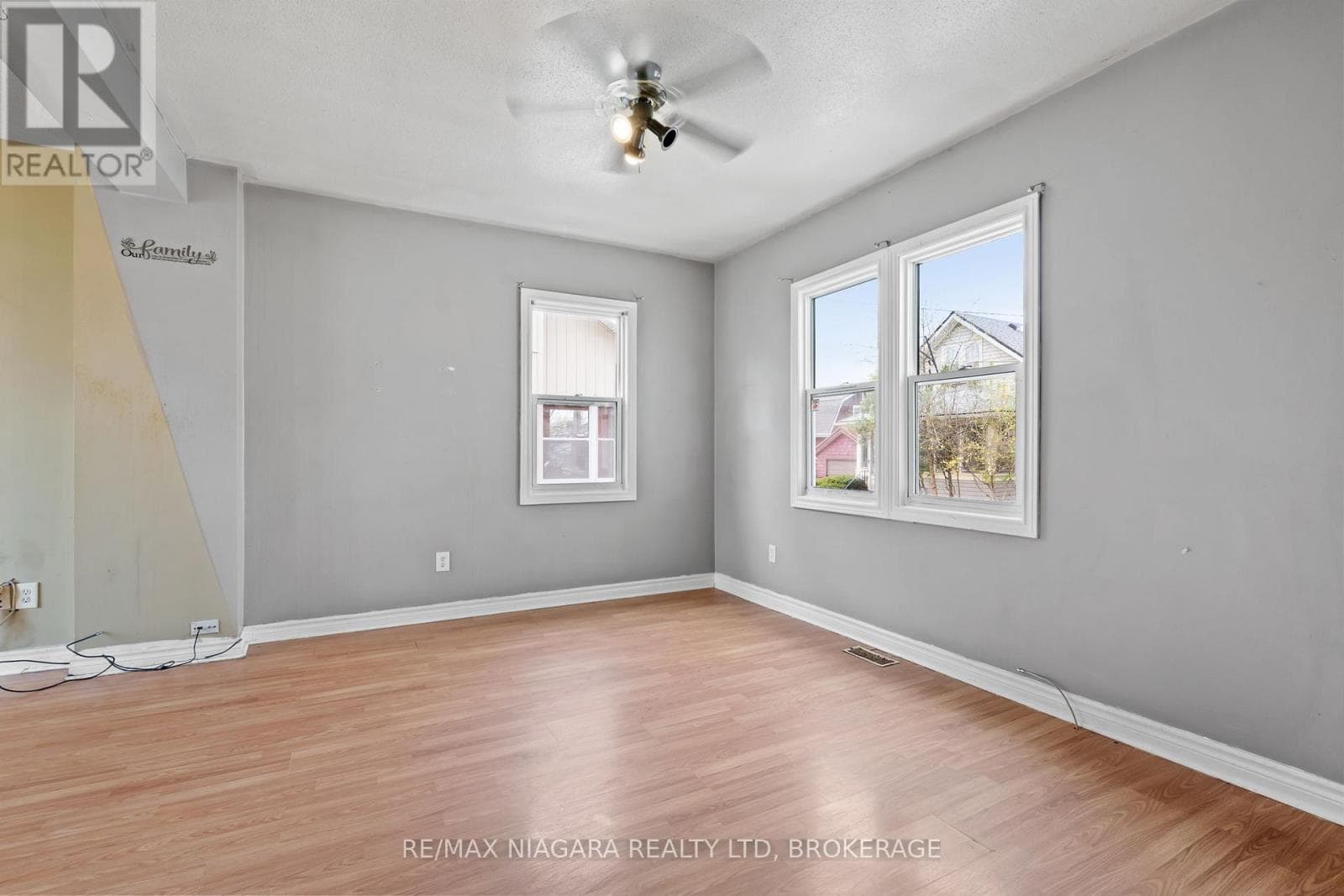 4904 FLYNN COURT, Niagara — photo 5
