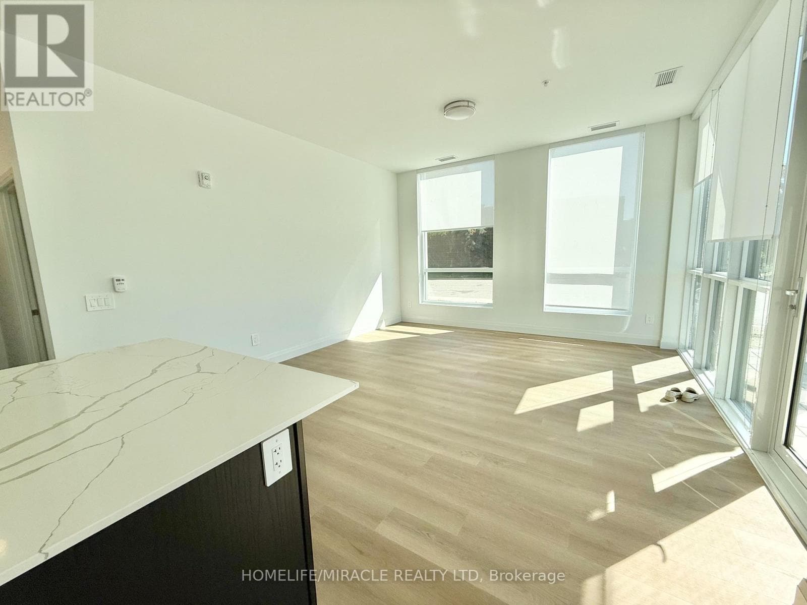 1333 WEBER Street Unit# 104, Toronto — photo 3