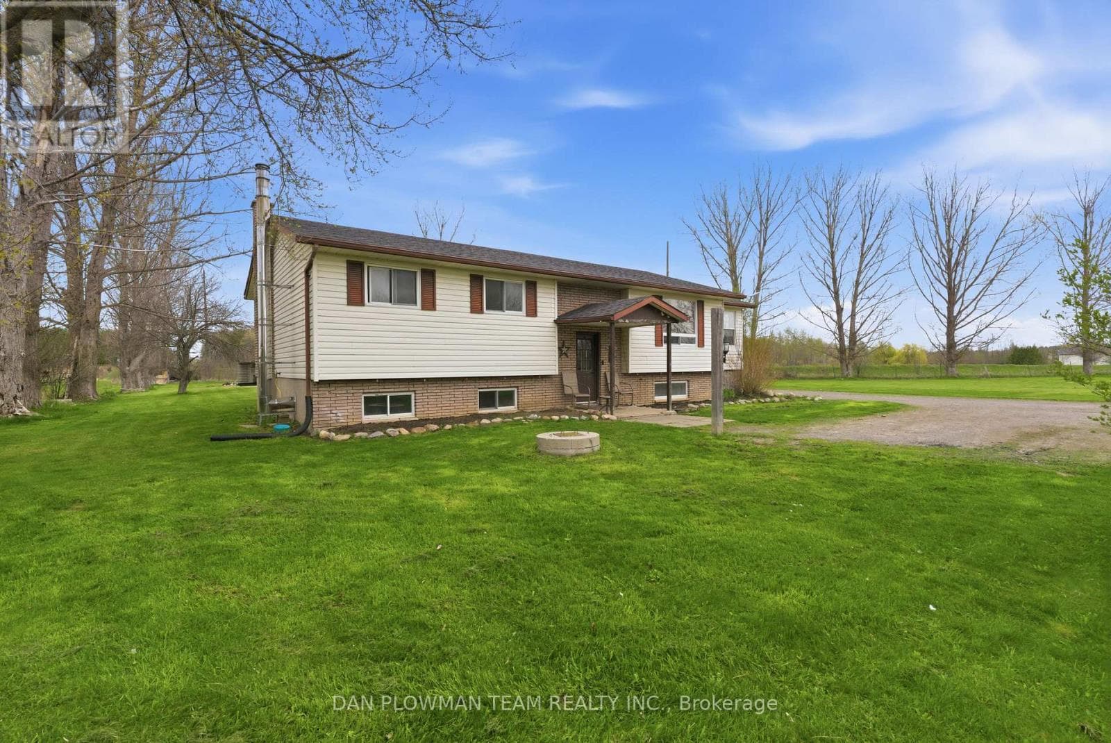 29 HYWOOD ROAD, Toronto — photo 4